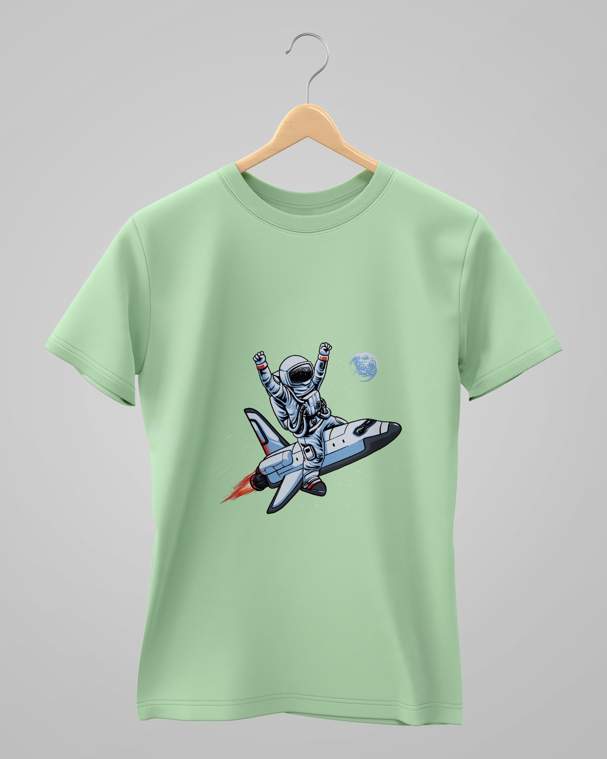 Astronaut | Classic T-Shirt | For Man & Woman - AvaiYa Clothing's