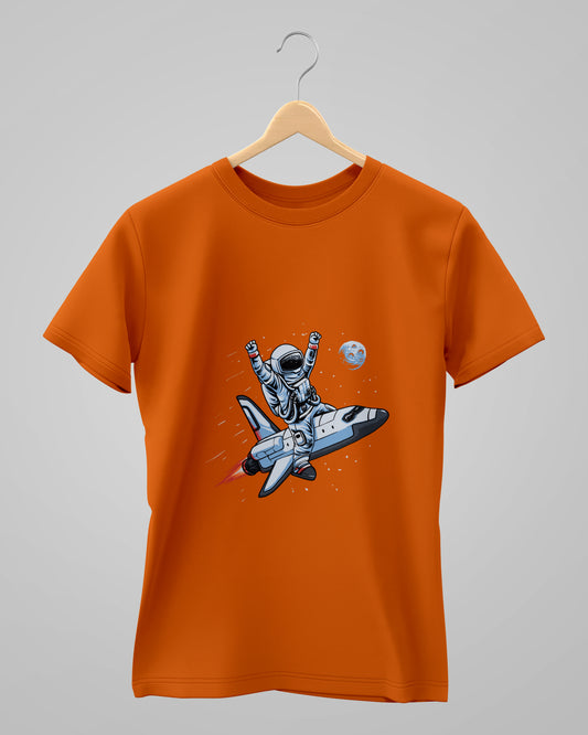 Astronaut | Classic T-Shirt | For Man & Woman - AvaiYa Clothing's